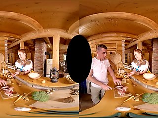 Red Bird in Aloy's Shelter - Voyeur - RealityLovers